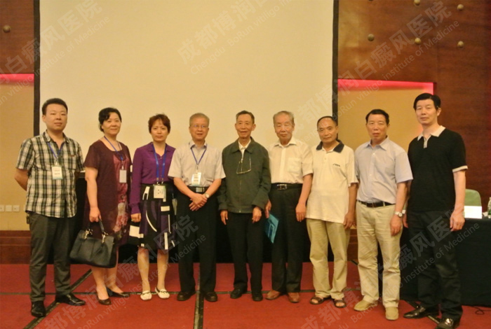 2013���������¼������ֻᣬ��Ժ�����顢ͯѧ�������Ҷ˳�¡��޺�����¥�����ר�Һ�Ӱ